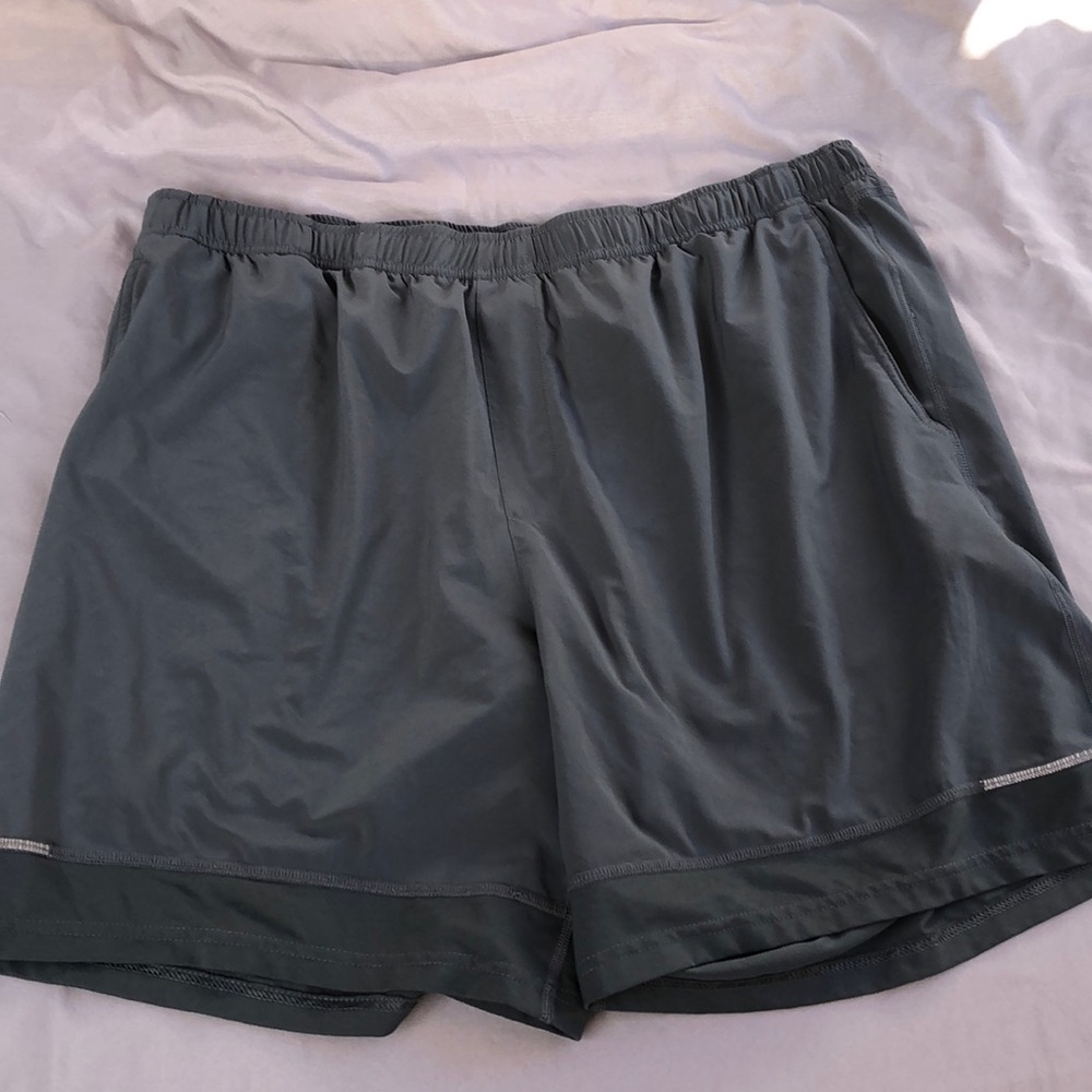 Columbia Shorts
